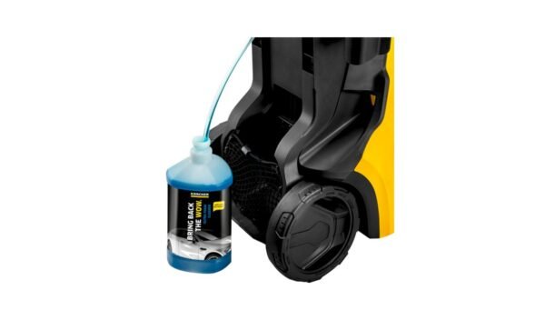 Kaercher_Pressure_washer_K_3_Deluxe_Premium_-_Yellow_02.jpg Karcher Pressure washer K 3 Deluxe Premium - Yellow